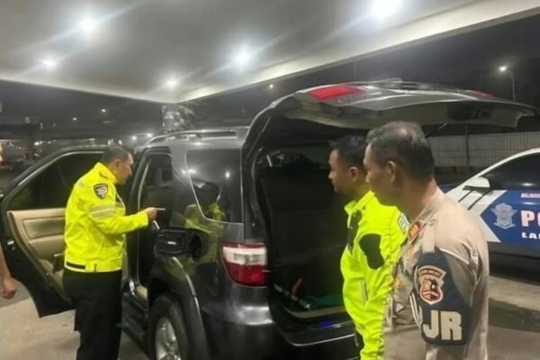 Fortuner Diamankan di Tol Jagorawi Diduga Bawa Narkoba dan Solar