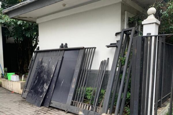 Mobil Tabrak Pagar Rumah Anak Jusuf Kalla, Damai dengan Ganti Rugi